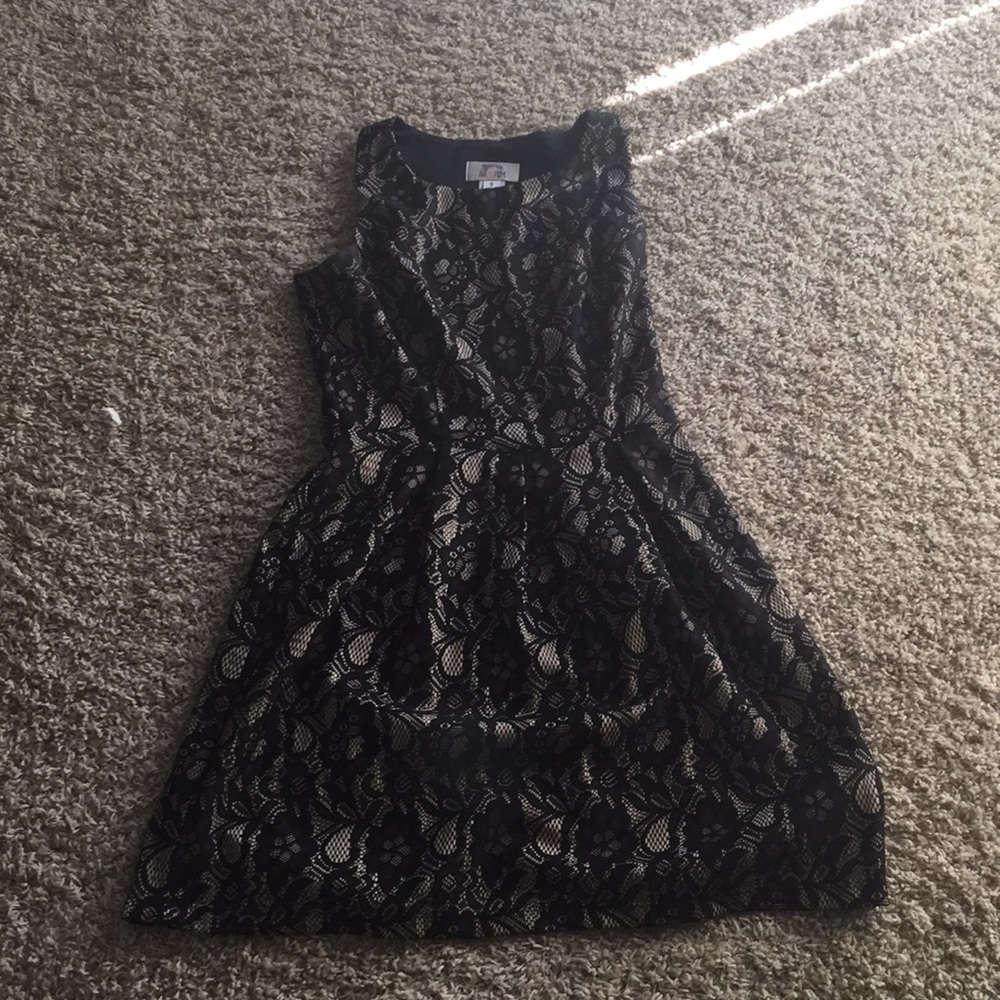 Lace dress